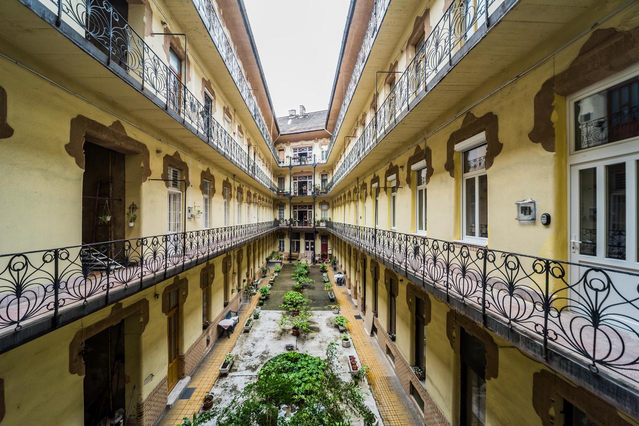 New Dob 53-4 Center Apartment Budapest Bagian luar foto